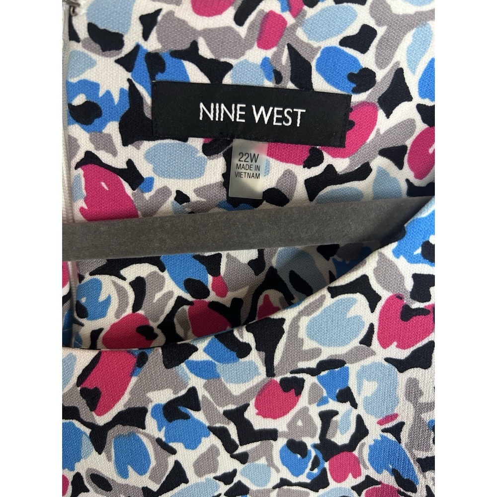 Nine West Blue Pink Gray Geometric Sleeveless Top Size 22 Stretch Tailored - Picture 4 of 8
